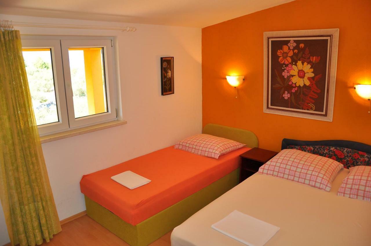 Apartments Villa Annika Slatine Kültér fotó