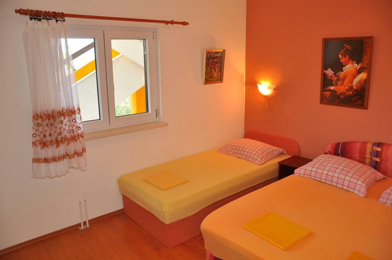 Apartments Villa Annika Slatine Kültér fotó